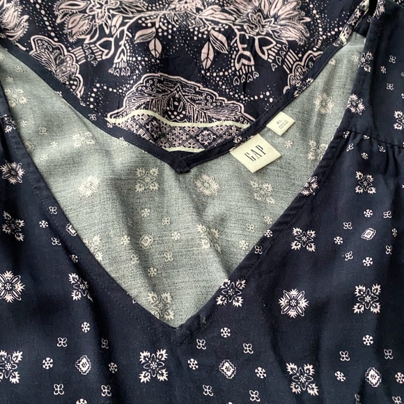 Gap dress - Picture 2 of 5